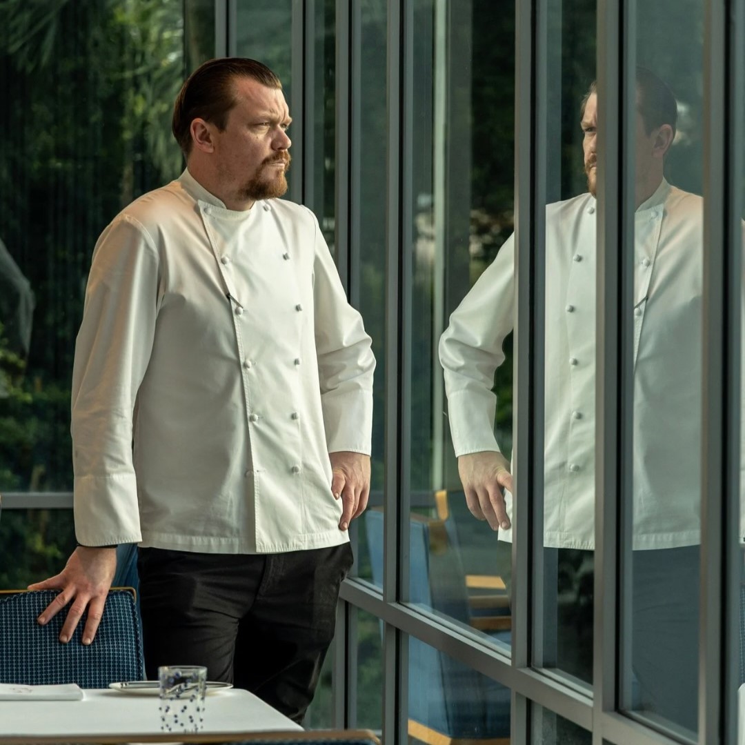 Alex Dilling at Lord Jim’s at Mandarin Oriental